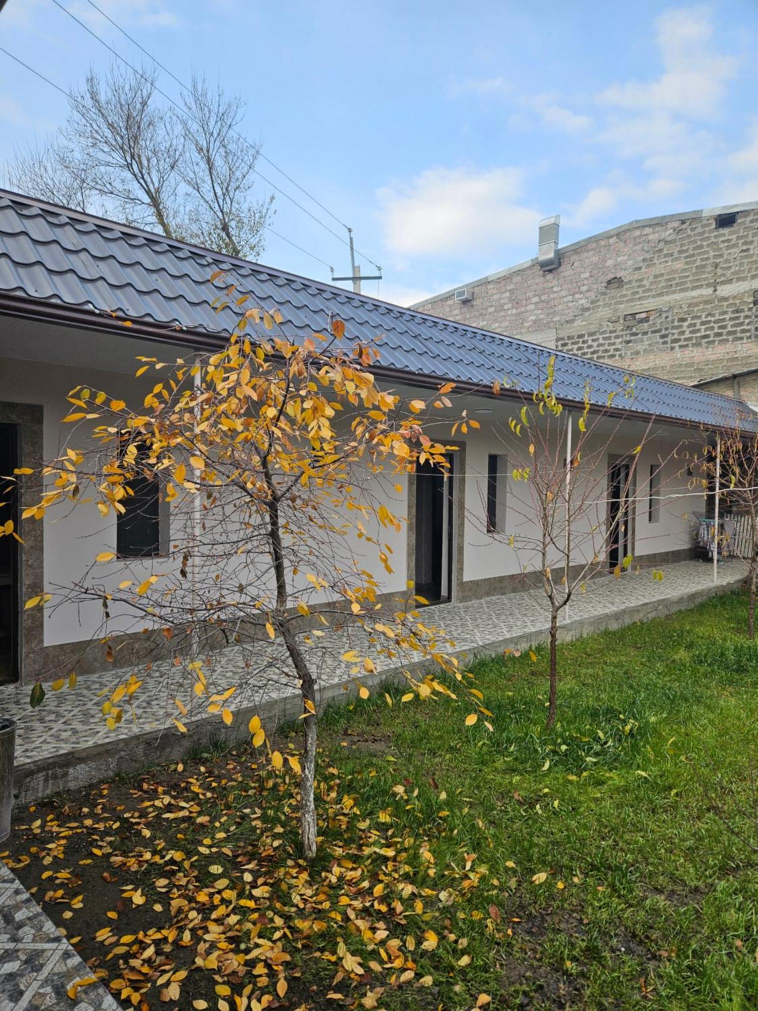 Galstyans Hotels Zvartnots Airport P'arak'ar Exterior foto